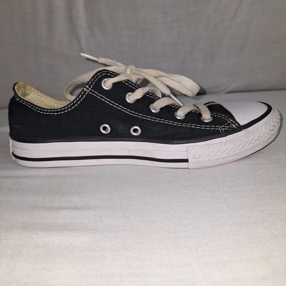 Black Canvas Low Top Converse‎ All Star Shoes Boy Girl Youth Chuck Taylor US 2.5